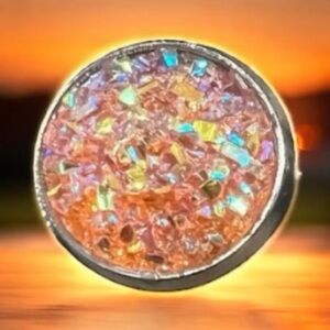 NIB Elegant Druzy Stud Earrings